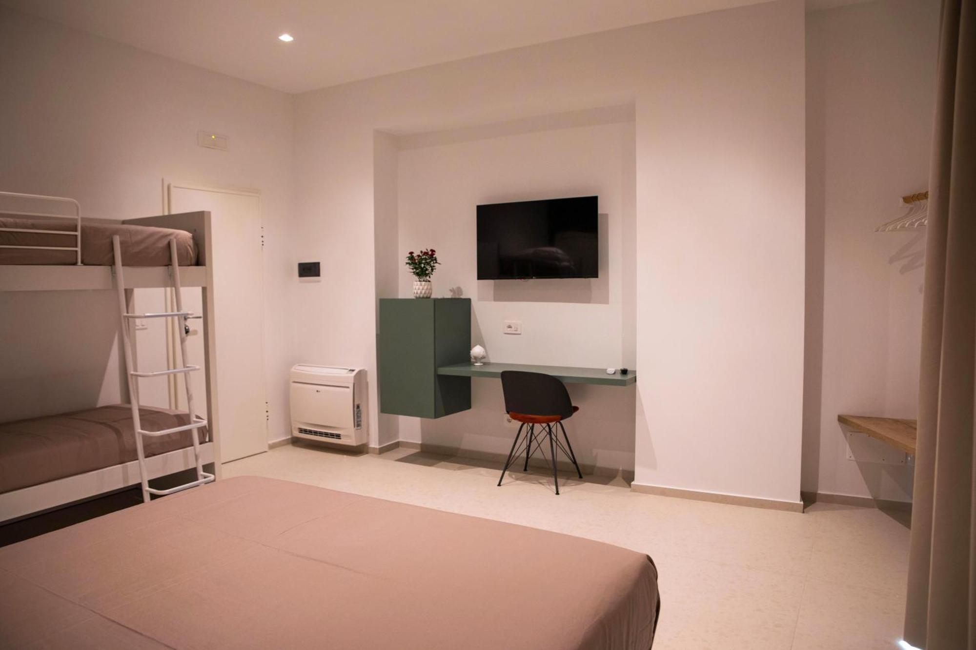 Your House Rooms 3 كونفيرسانو المظهر الخارجي الصورة